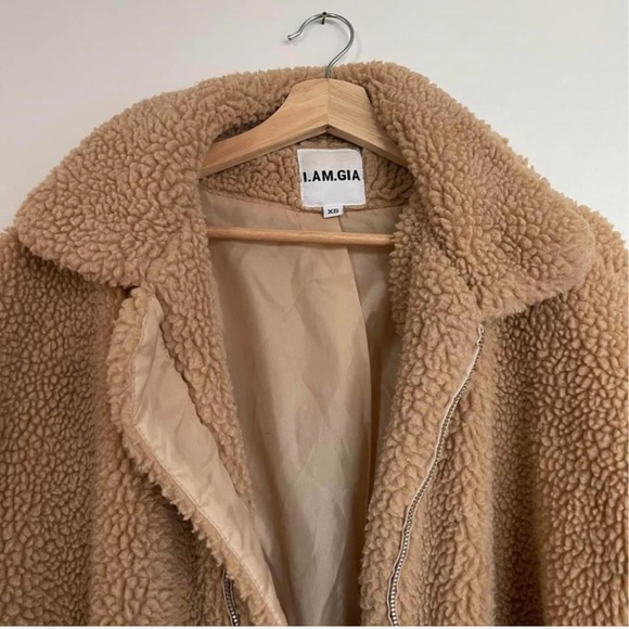 I am Gia pixie coat - Picture 2 of 2